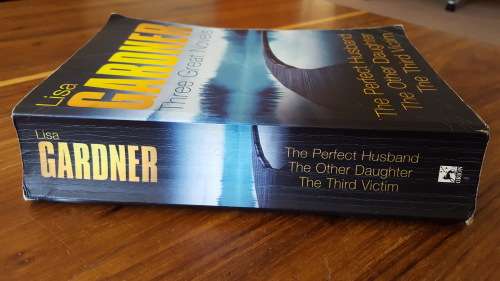 Lisa Gardner 3-in-1: The Perfect Husband/The Other Daughter/The Third Victim - Large Softcover
