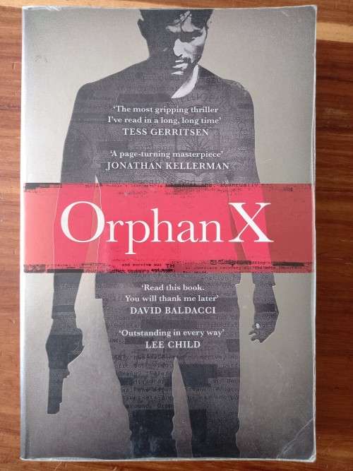 Orphan X (Orphan X #1) by Gregg Hurwitz - Large Softcover