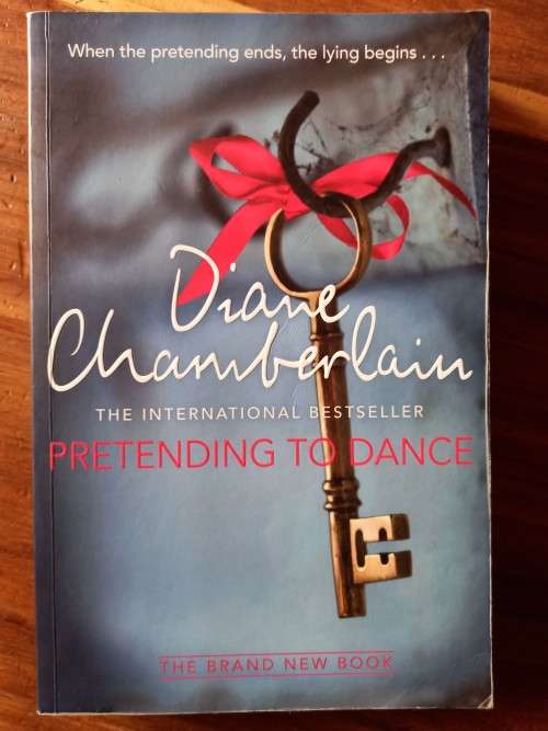 Pretending to Dance by Diane Chamberlain - Large Softcover