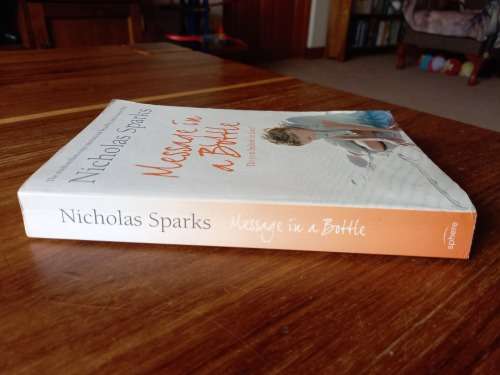 Message in a Bottle by Nicholas Sparks
