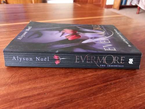 Evermore (The Immortals #1) by Alyson Noel