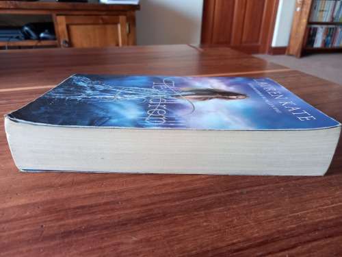 Teardrop (Teardrop #1) by Lauren Kate - Large Softcover