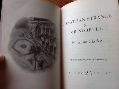 Jonathan Strange and Mr Norrell by Susanna Clarke