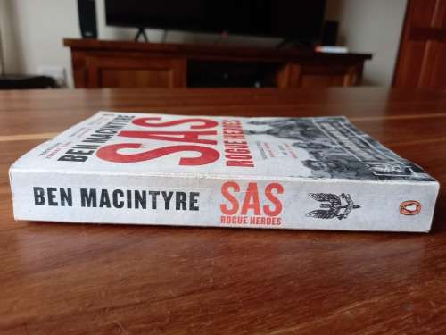SAS: Rogue Heroes by Ben Macintyre