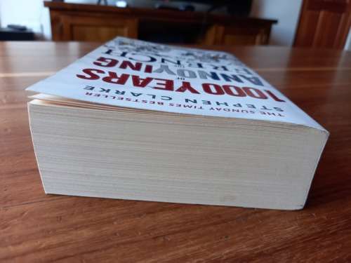 1000 Years of Annoying the French by Stephen Clarke