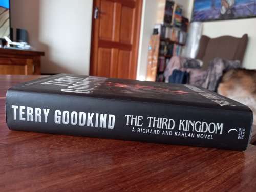 The Third Kingdom (Richard and Kahlan #2) by Terry Goodkind - Large Hardcover