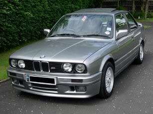 BMW E30 Service Manual (E-book)