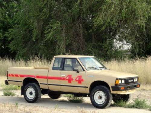 Datsun truck 1986 (Model 720 series) service Manual (E-book)