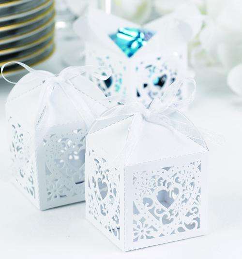Wedding Favours and Gifts - Decorative White Favour Boxes