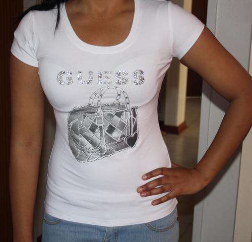 #BRAND NEW# Guess T-shirt