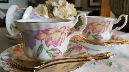 ROYAL ALBERT Fair View