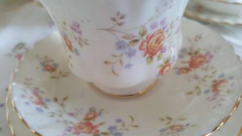 ROYAL ALBERT peach rose