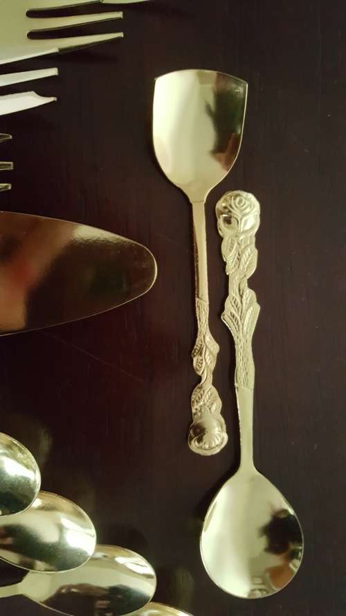 gold plated tea spoon set