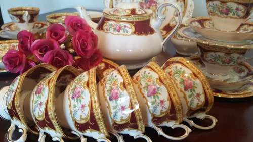 royal albert Lady Hamilton MILK ONLY