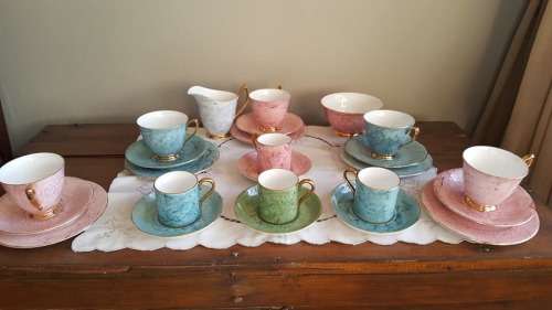 ROYAL ALBERT RARE gossamer coffee GREEN