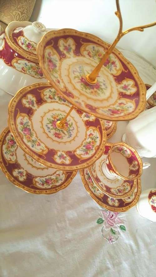 ROYAL ALBERT lady hamilton tier