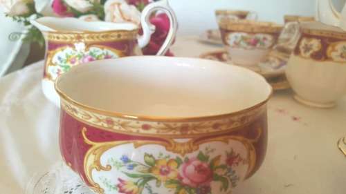 Lady Hamilton SUGAR Royal Albert