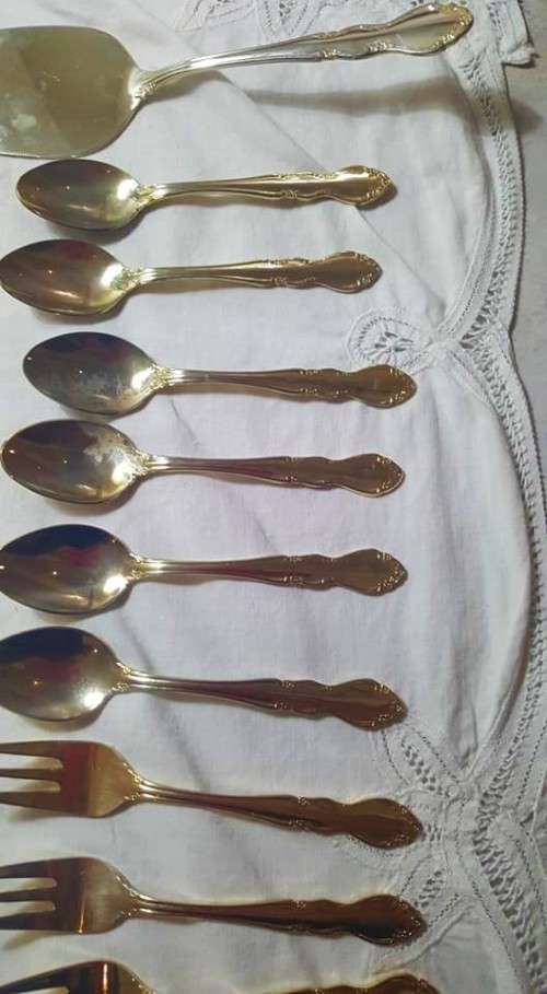 EETRITE GOLD PLATED TEA FORKS