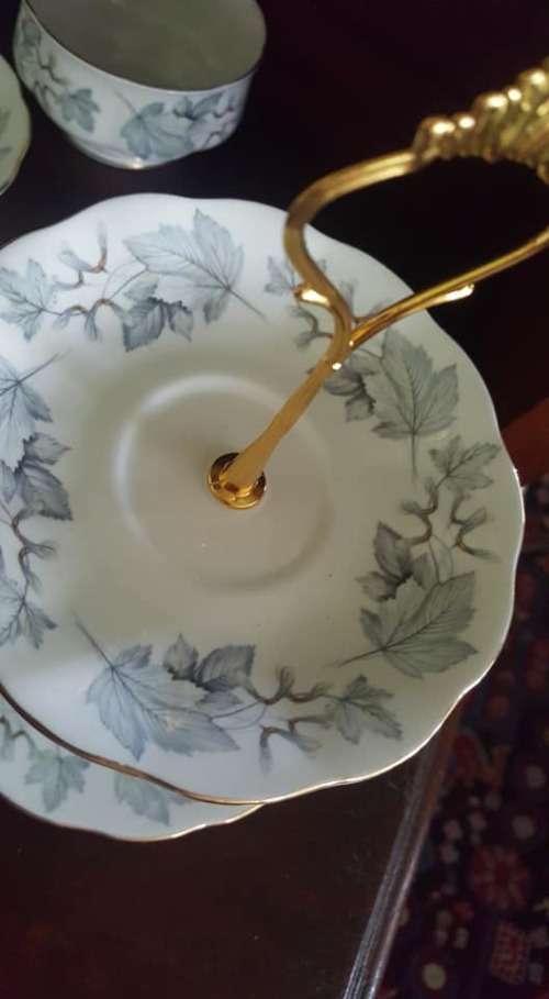 Royal albert double tier