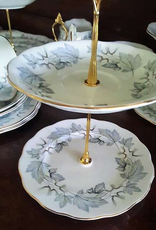Royal albert double tier