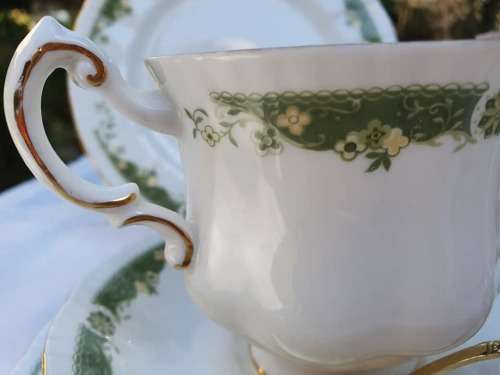 PARAGON LYNNWOOD TRIO ONLY!!!