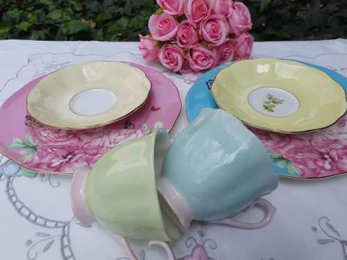 ROYAL ALBERT RARE MIXMATCH TRIO'S