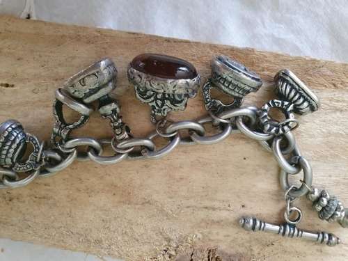 VINTAGE MIGLIO/HONEY FOB BRACLET