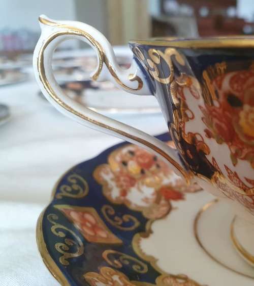 royal albert HEIRLOOM TEA CUP ONLY
