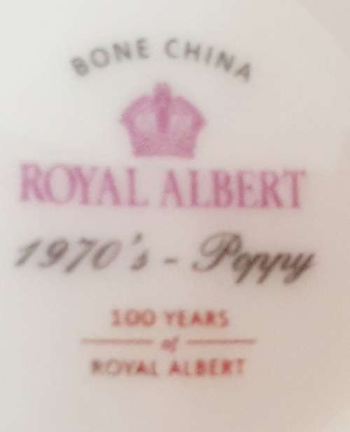 Royal Albert Utra RARE 100 years celebration series Poppy Teapot ONLY!!!!!