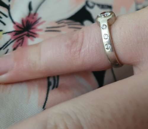 SILVER RING STAMPED 925