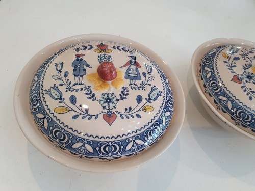 Hearts and Flowers tureen veggie dish Johnson Brothers lidde dish