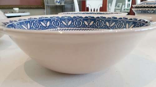 Hearts and Flowers salad bowl Johnson Brothers