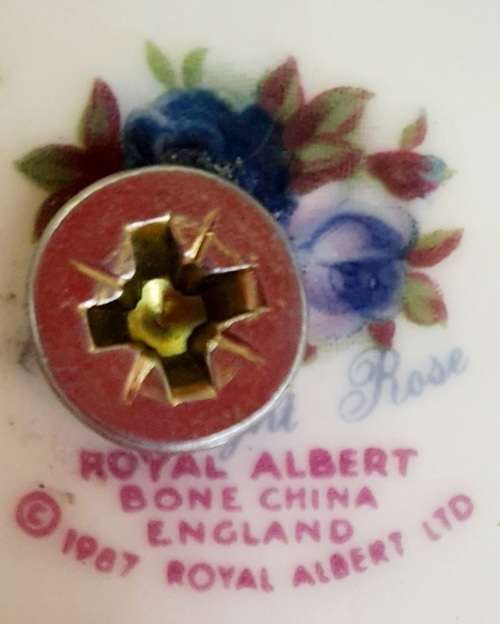 Royal Albert Moonlight Rose large single tier