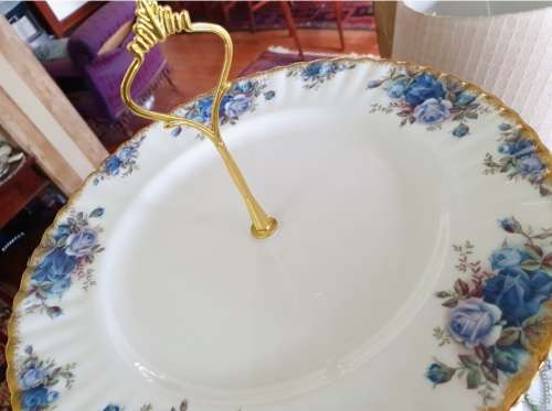 Royal Albert Moonlight Rose large single tier