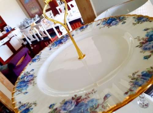 Royal Albert Moonlight Rose large single tier