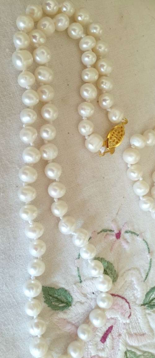 Pearls string of geniune Baroque pearls