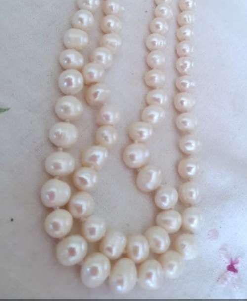 Pearls string of geniune Baroque pearls