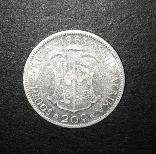 1963 20c silver (50 percent) coin in beautiful condition!