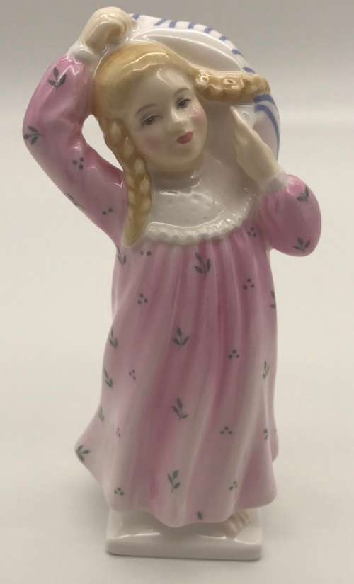Royal Doulton `Pillow Fight` Figure (HN2270)