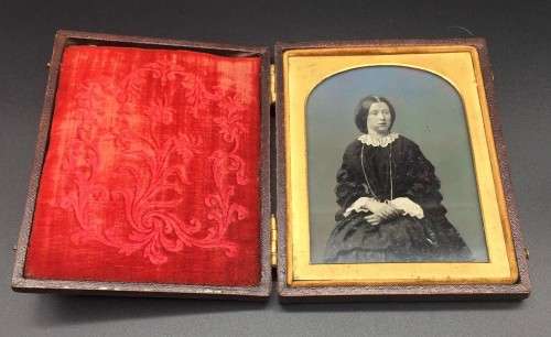 Antique Daguerreotype (Early Victorian)