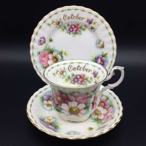 Royal Albert 'October - Cosmos' Trio