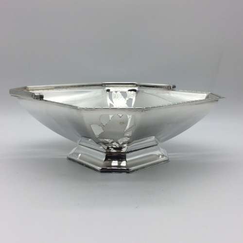 Art Deco Fruit/Bread Basket with Butterflies (Silver-Plated)