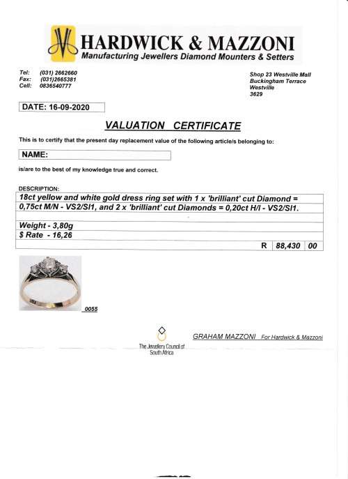 Stunning18ct Gold and Diamond Ring ( V. R88 430 )