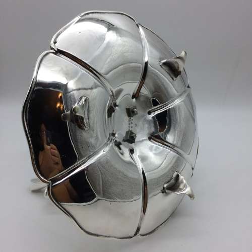 Very Attractive Large Antique Silver-Plated Epergne Centre Piece