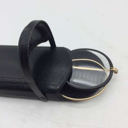 Vintage 1920`s `Windsor` Spectacles and Case