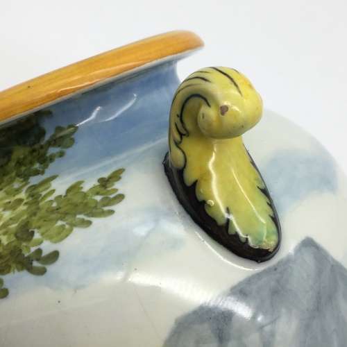 Rare Antique `Richard Ginori Majolica` Vase