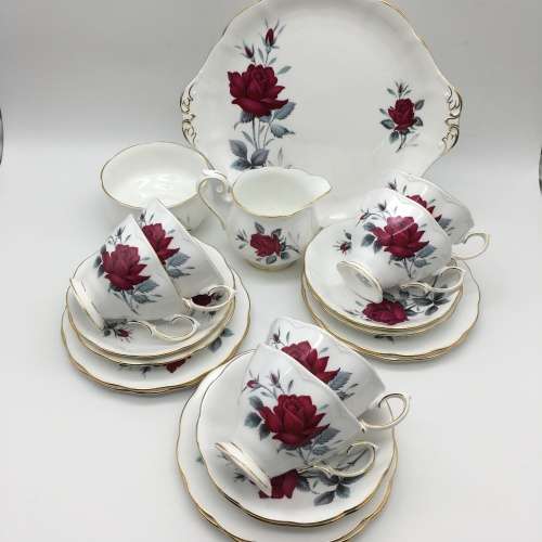 Early Royal Albert `Sweet Romance` 21 Piece Tea Set