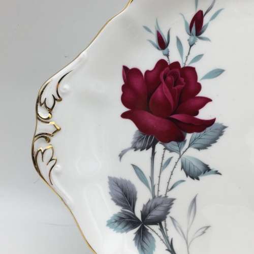 Early Royal Albert `Sweet Romance` 21 Piece Tea Set