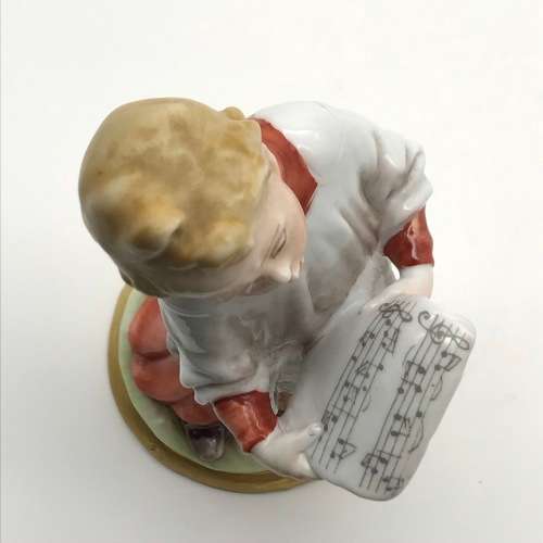 Capodimonte `Choir Boy` Porcelain Vintage Figurine