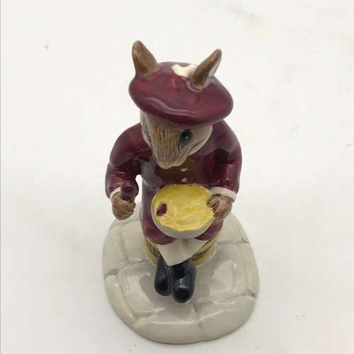 Bunnykins `Little Jack Horner` Royal Doulton Figure